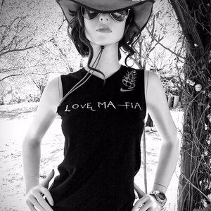 nike dry fit sleeveless top